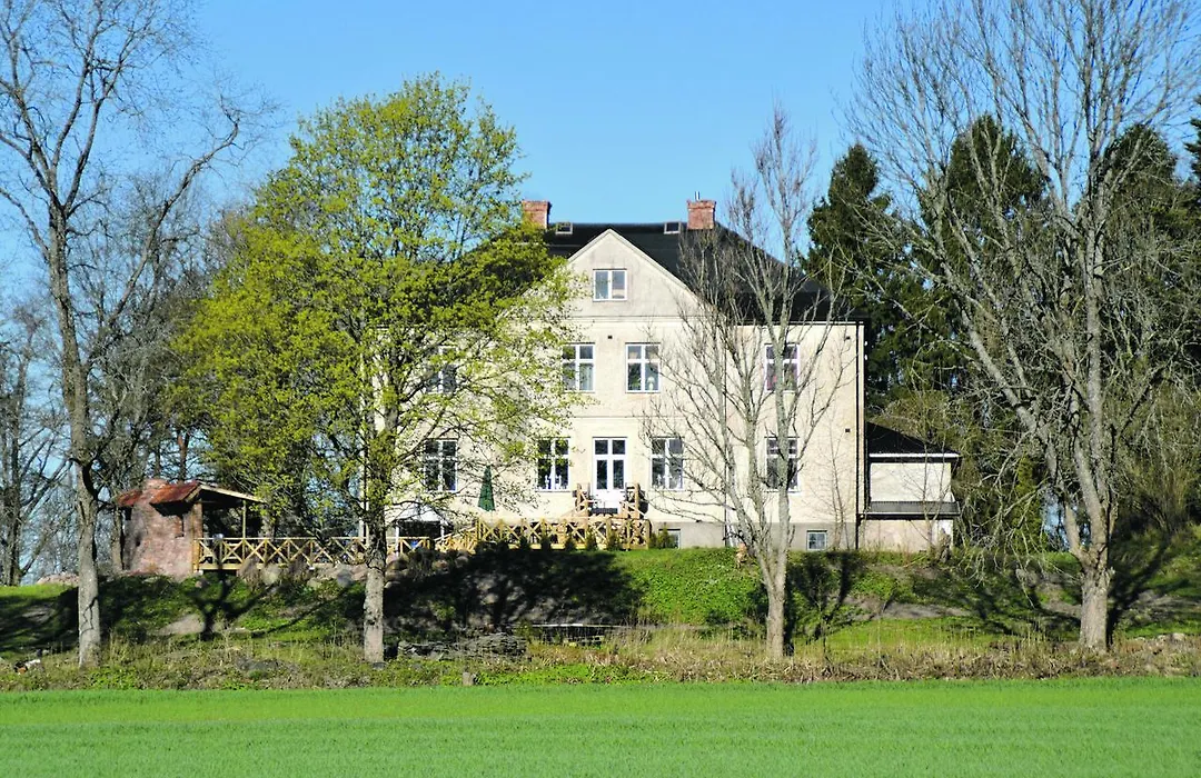 Berg Saeteri-1